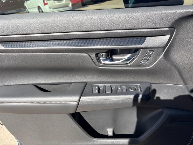 Used 2026 Honda CR-V Hybrid Sport-LImage 13