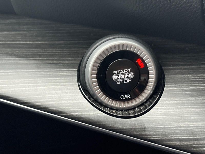 2024 Jeep Wagoneer Series IIImage 18