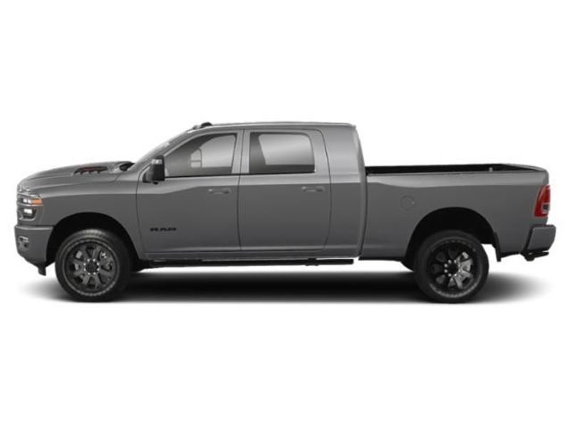 New 2026 RAM 3500 LimitedImage 2