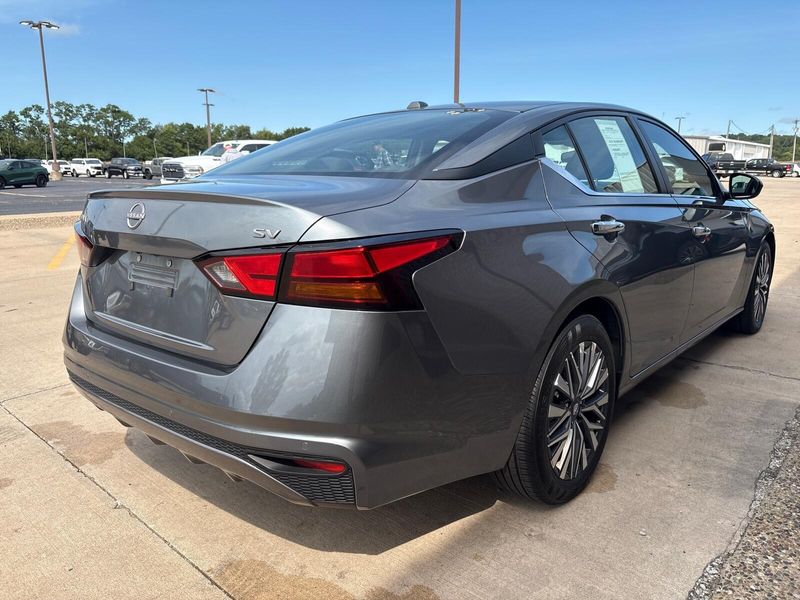 Used 2023 Nissan Altima 2.5 SVImage 8