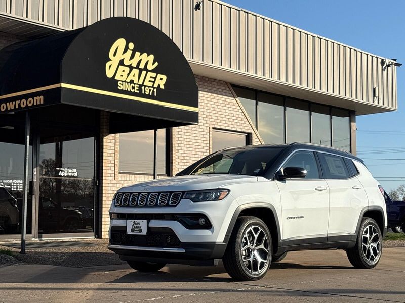 New 2026 Jeep Compass Limited 4x4Image 1