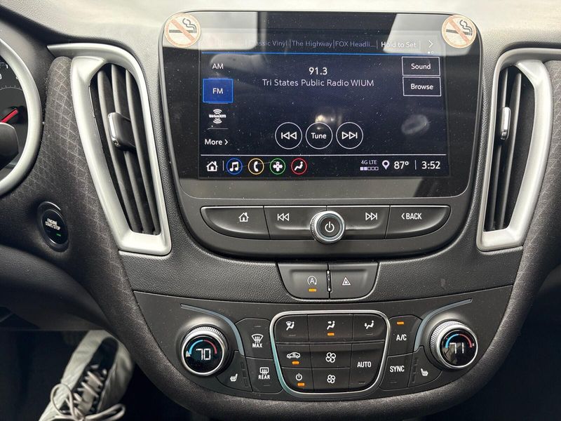 2023 Chevrolet Malibu LTImage 15