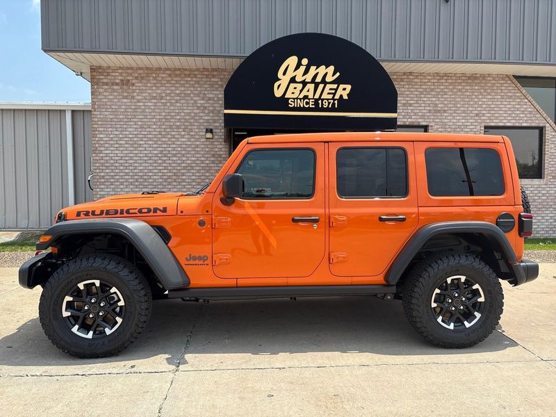 2025 Jeep Wrangler 4-door RubiconImage 2