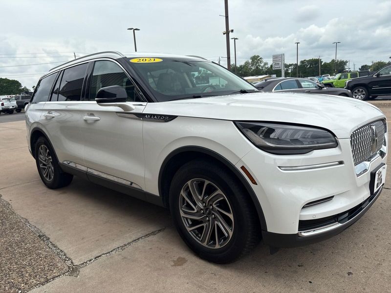 2021 Lincoln Aviator StandardImage 9