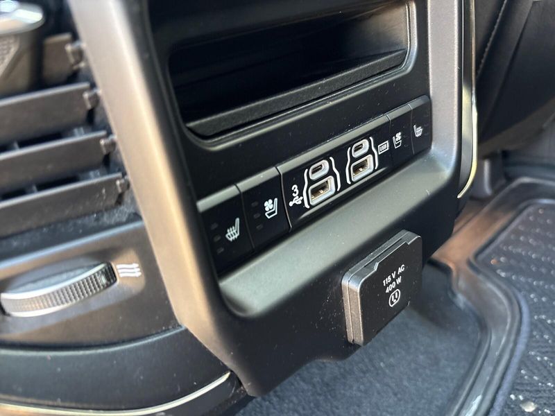 Used 2019 RAM 1500 LimitedImage 6