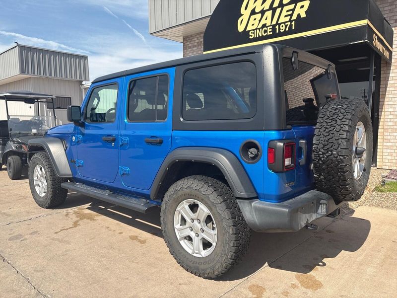Used 2021 Jeep Wrangler Unlimited SportImage 11