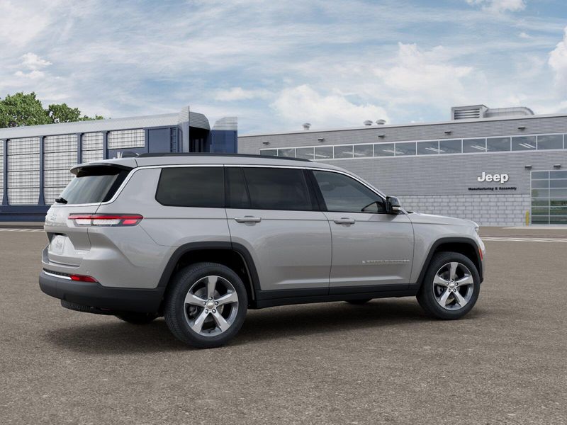 New 2026 Jeep Grand Cherokee L Limited 4x4Image 28