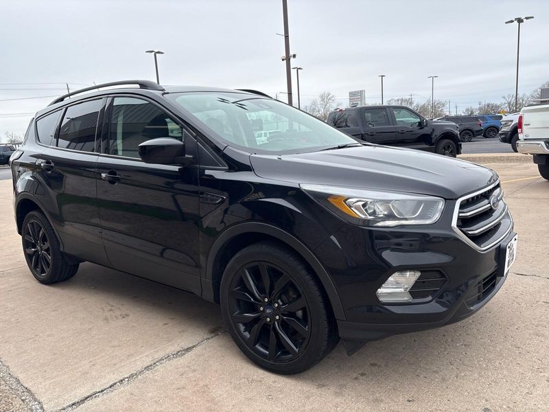 Used 2018 Ford Escape SEImage 7