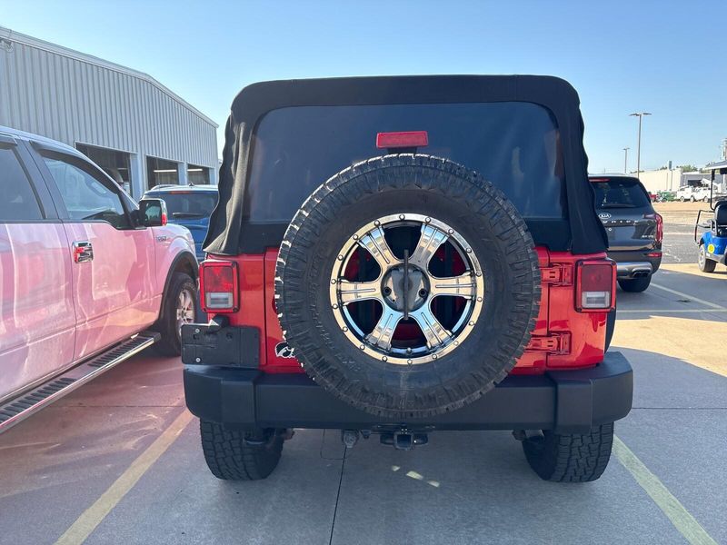 Used 2015 Jeep Wrangler Unlimited SportImage 11