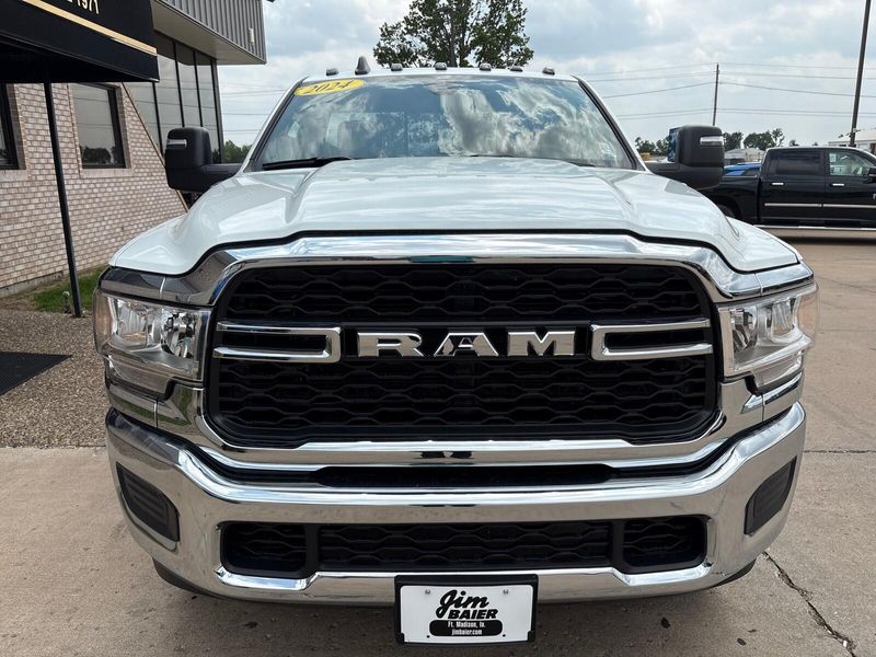 2024 RAM 2500 Tradesman Regular Cab 4x4 8