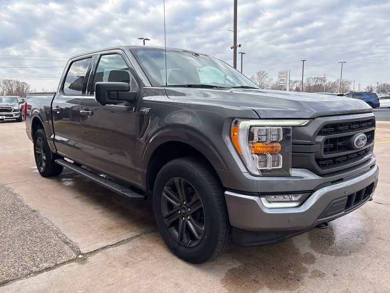 Used 2021 Ford F-150 XLTImage 6