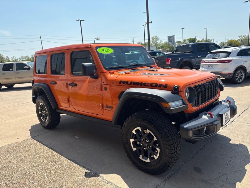 2025 Jeep Wrangler 4-door RubiconImage 7