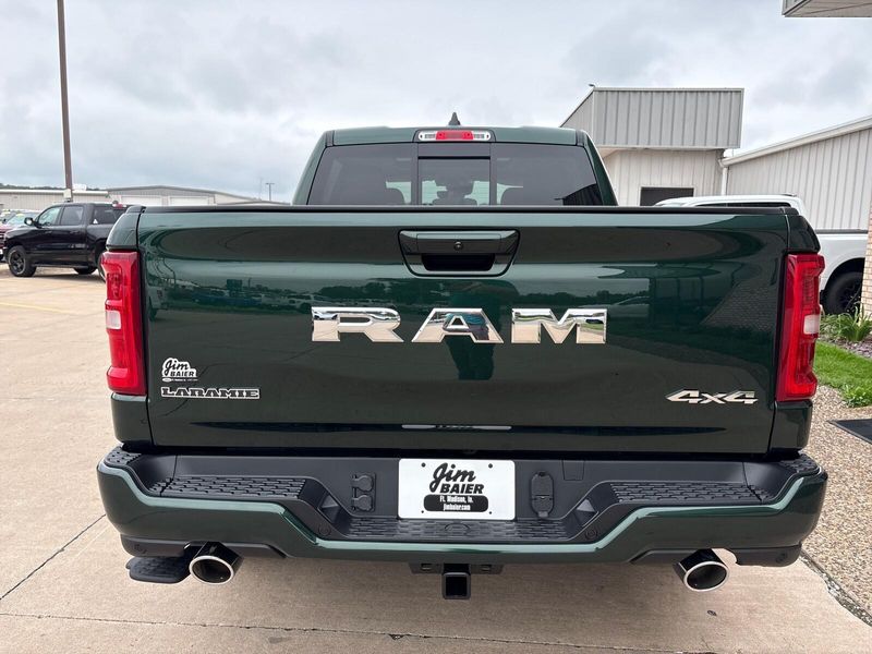 New 2027 RAM 1500 Laramie Crew Cab 4x4 5