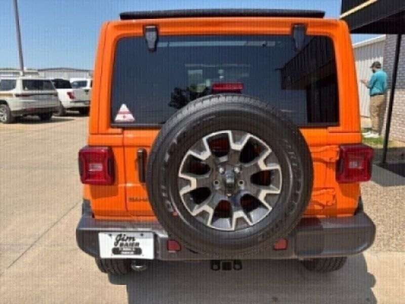 2025 Jeep Wrangler 4-door SaharaImage 12