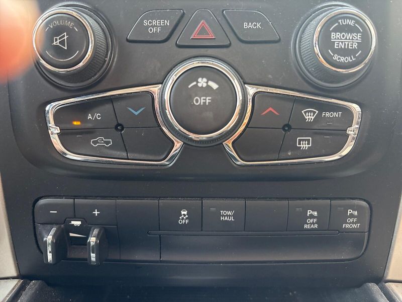 Used 2016 RAM 1500 Big HornImage 19