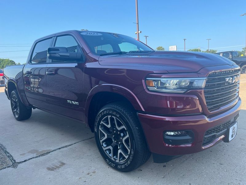 2025 RAM 1500 Laramie Crew Cab 4x4 5