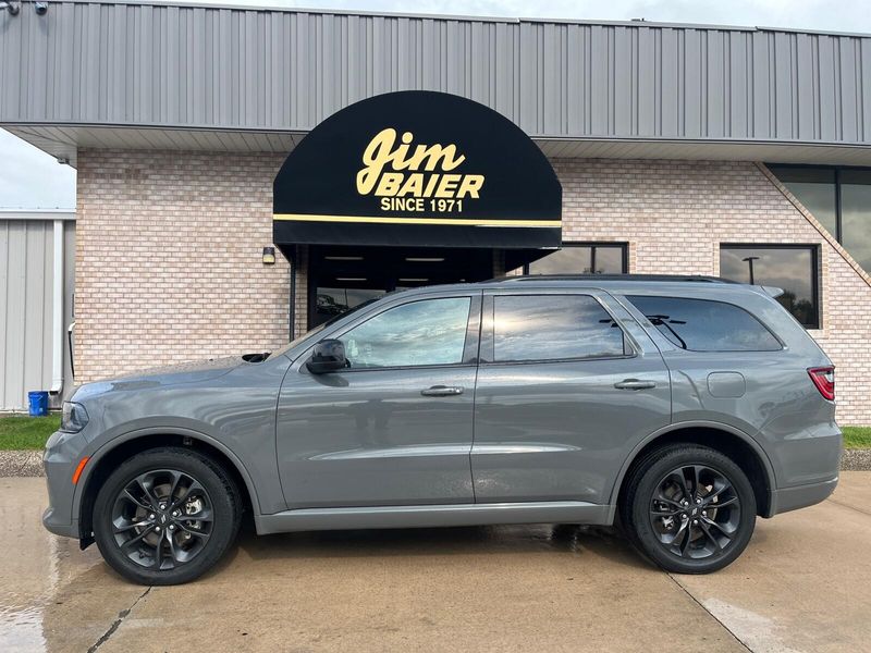 2023 Dodge Durango SXT PlusImage 2