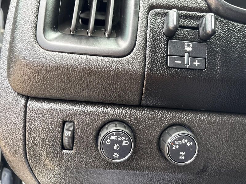 2019 Chevrolet Colorado 4WD LTImage 14