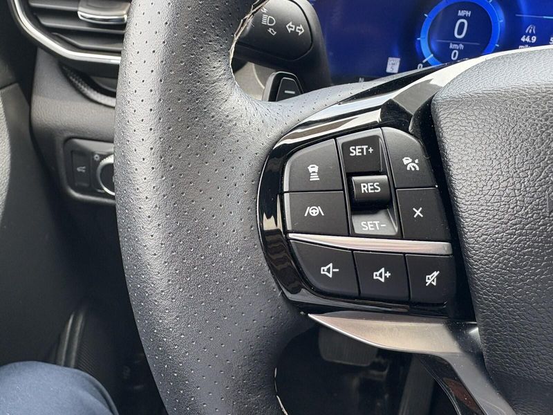 Used 2022 Ford Explorer STImage 18
