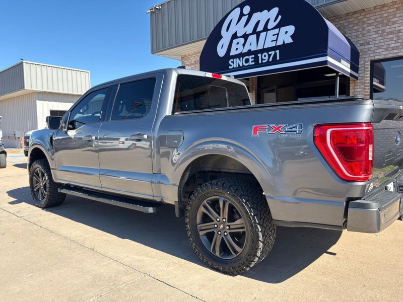Used 2021 Ford F-150 XLTImage 12