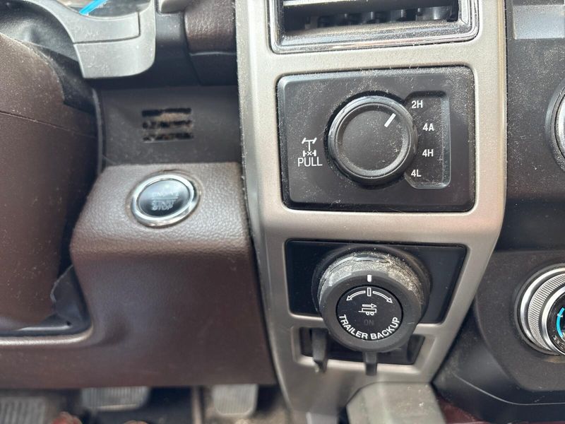 Used 2019 Ford F-150 King RanchImage 19