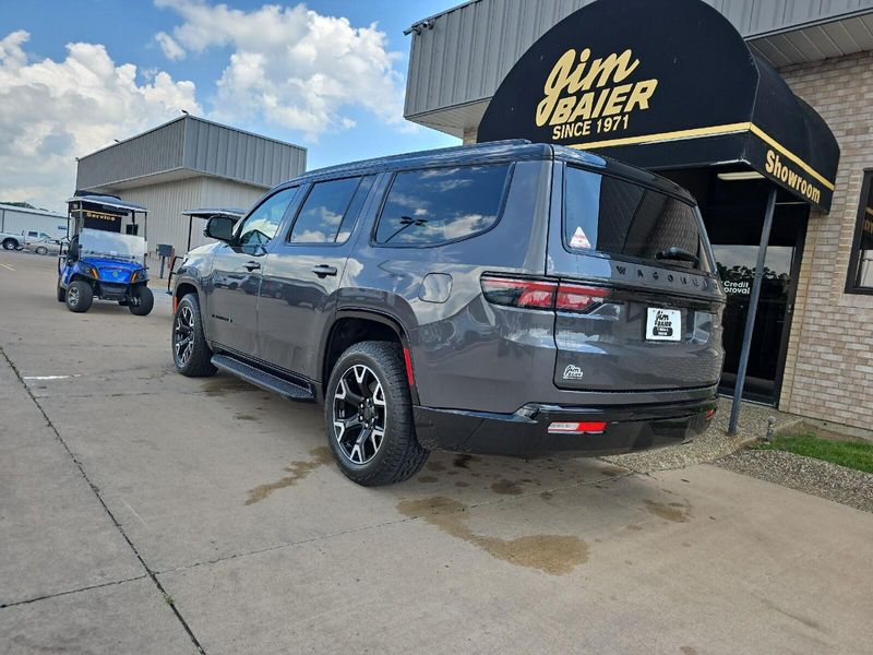 2025 Jeep Wagoneer Overland 4x4Image 9