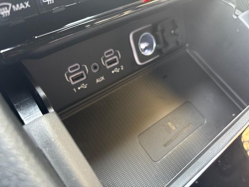 New 2025 Jeep Grand Cherokee Laredo X 4x4Image 22