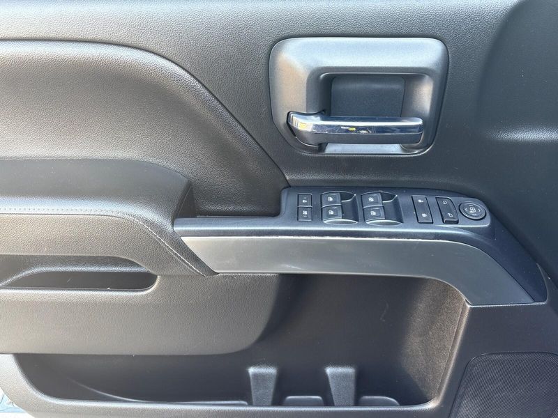 Used 2019 Chevrolet Silverado 1500 LD LTImage 14