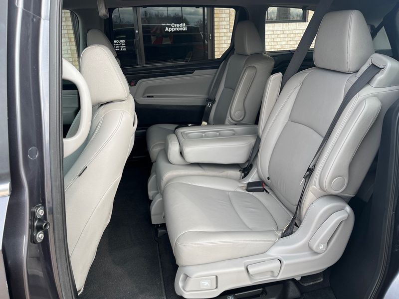 2018 Honda Odyssey TouringImage 4