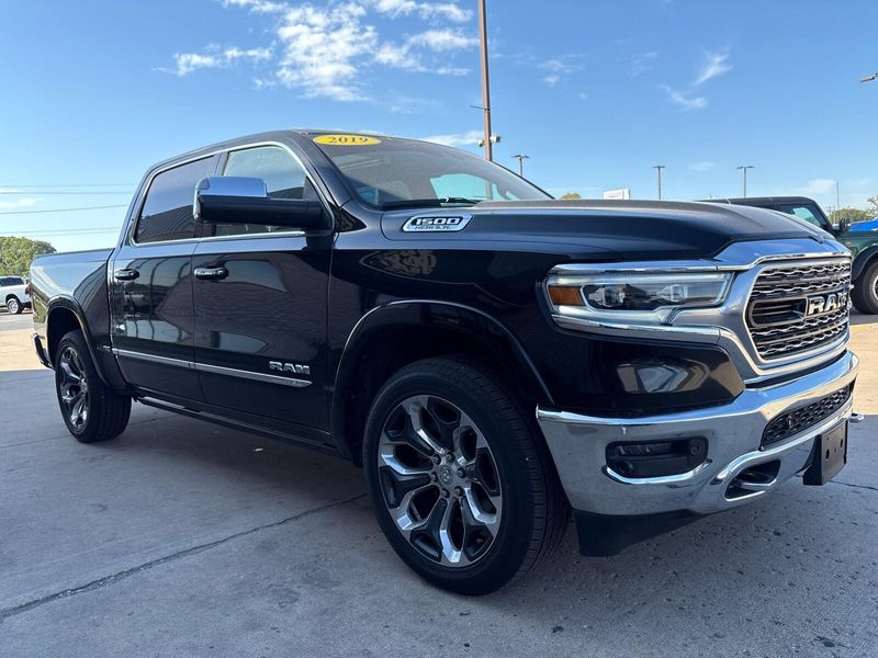 Used 2019 RAM 1500 LimitedImage 8