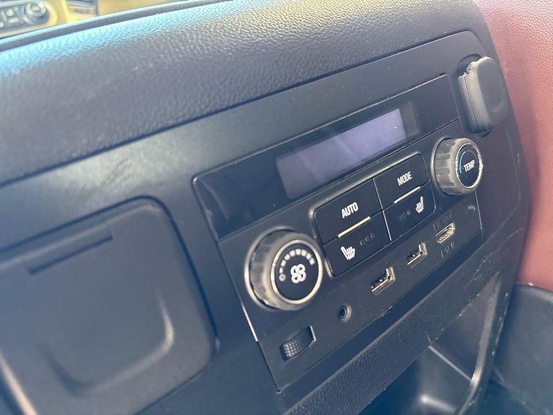 Used 2019 Chevrolet Tahoe PremierImage 12