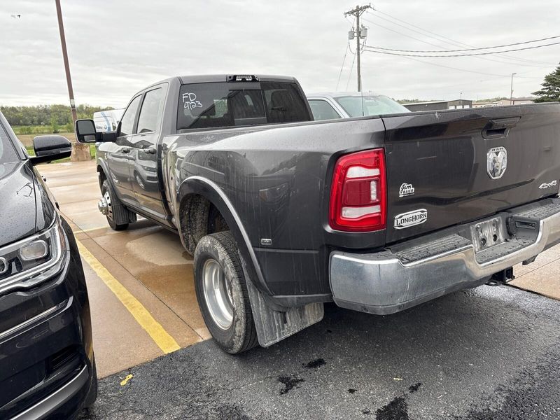 2024 RAM 3500 LonghornImage 8