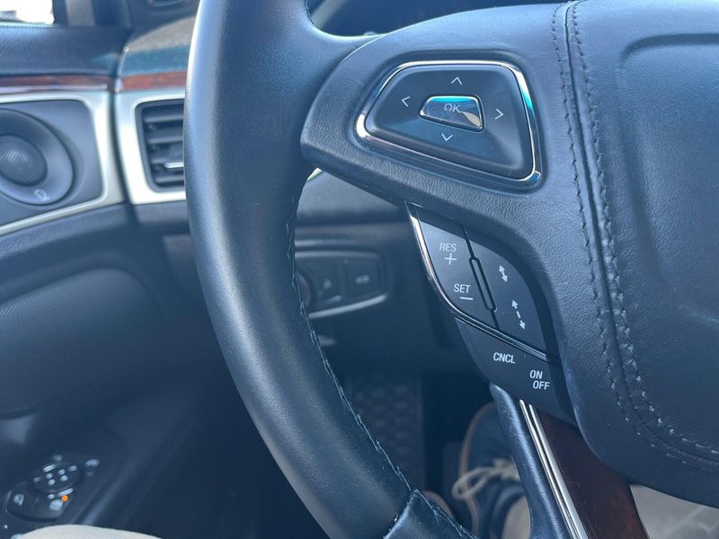 2020 Lincoln MKZ ReserveImage 15