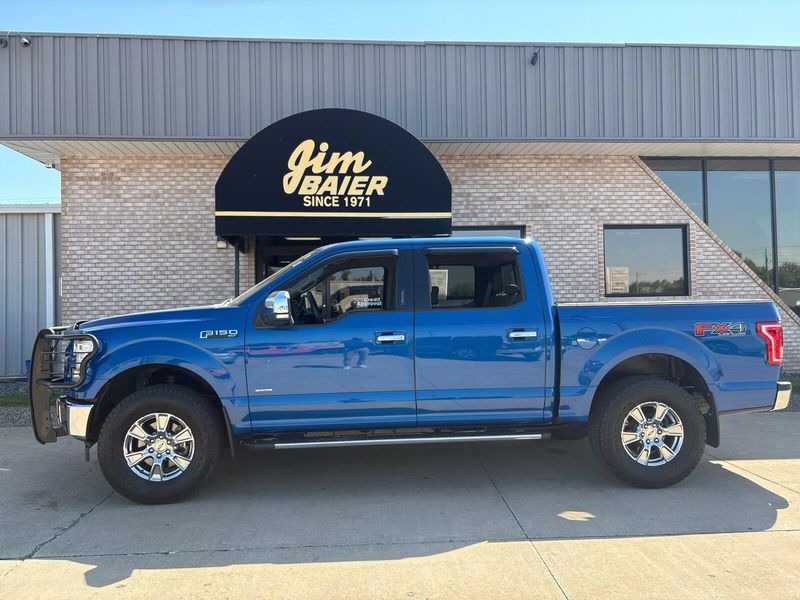 Used 2017 Ford F-150 XLTImage 2