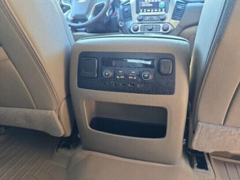 2018 Chevrolet Tahoe LTImage 18