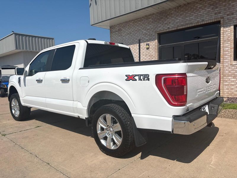 Used 2021 Ford F-150 XLTImage 11