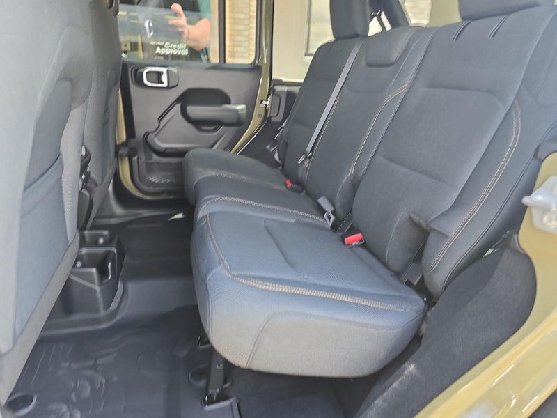 2025 Jeep Wrangler 4-door WillysImage 19