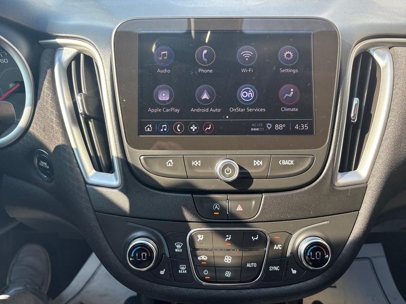 Used 2022 Chevrolet Malibu LTImage 17