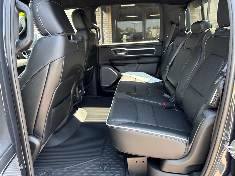 2025 RAM 1500 Laramie Crew Cab 4x4 5