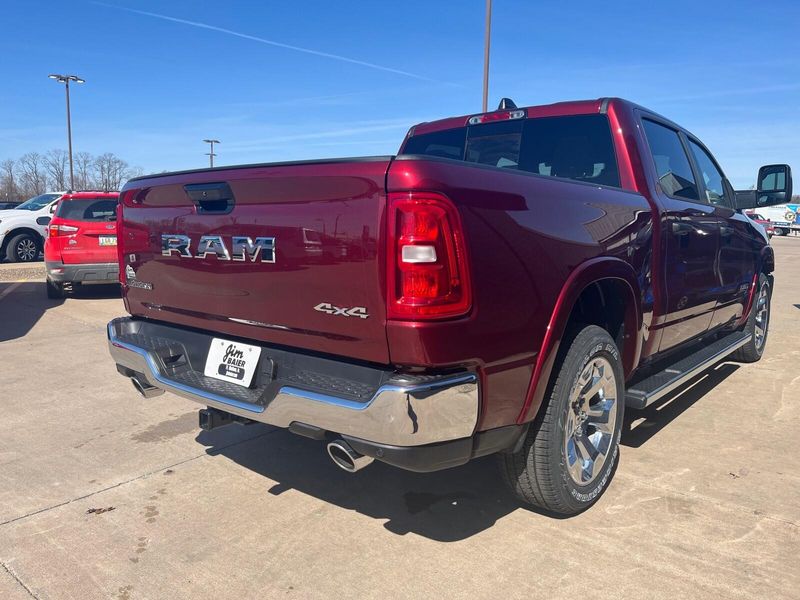 2025 RAM 1500 Big Horn Crew Cab 4x4 5