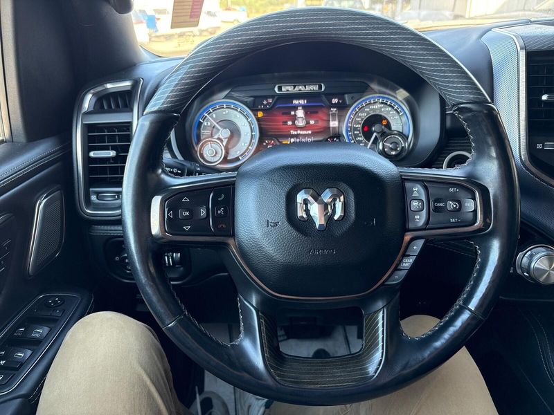 Used 2019 RAM 1500 LimitedImage 18
