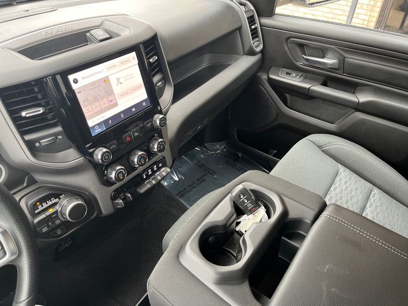 2025 RAM 1500 Tradesman Crew Cab 4x4 5