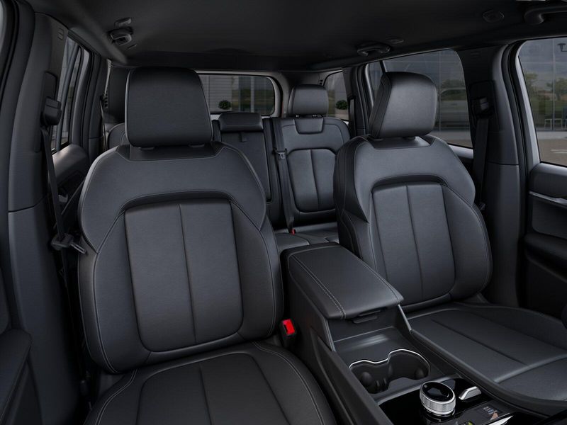 New 2025 Jeep Grand Cherokee Limited 4x4Image 35