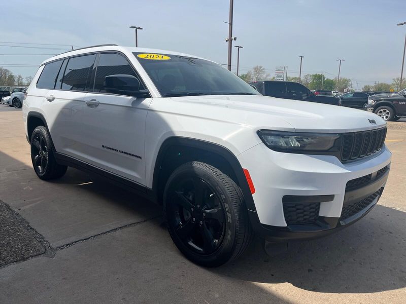 2021 Jeep Grand Cherokee L AltitudeImage 8