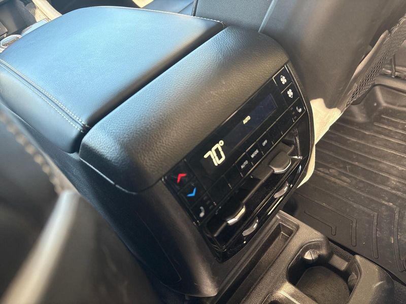 Used 2021 Jeep Grand Cherokee L LimitedImage 6