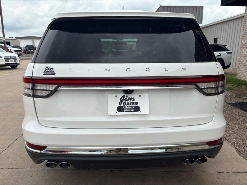 2021 Lincoln Aviator StandardImage 11