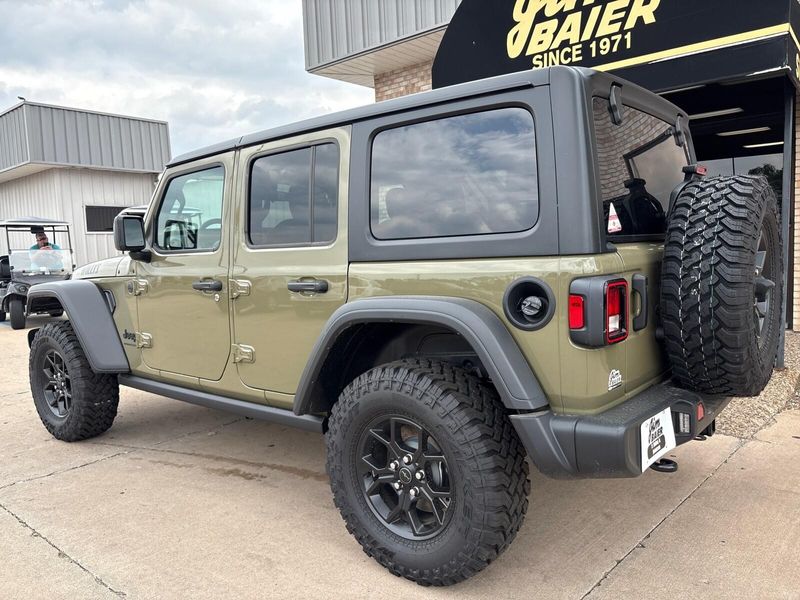 2025 Jeep Wrangler 4-door WillysImage 10