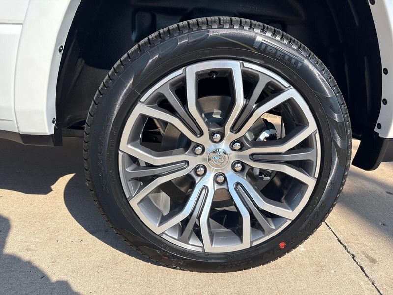 New 2027 RAM 1500 Tungsten Crew Cab 4x4 5