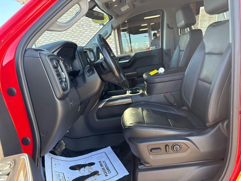 Used 2019 Chevrolet Silverado 1500 LT Trail BossImage 3
