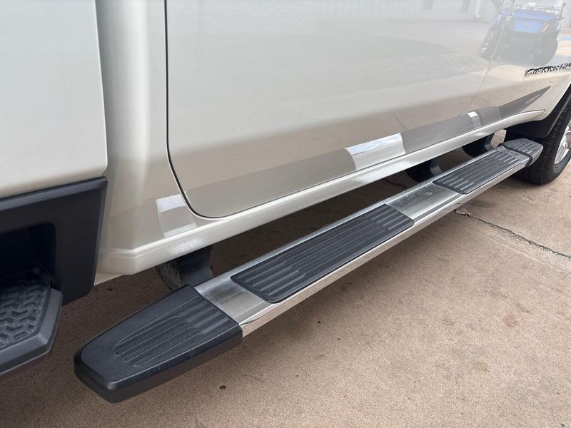 2024 GMC Sierra 2500HD SLTImage 10